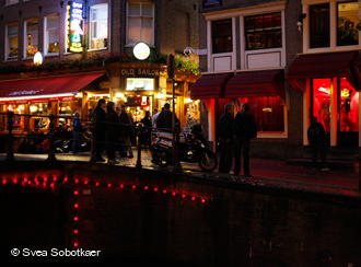 Амстердамские проститутки уклоняются от налогов