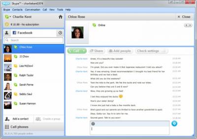 Новая версия Skype получила интегрированный Facebook-чат