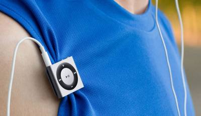 Apple продолжит выпуск плееров iPod shuffle