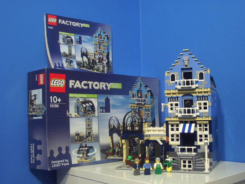 Любой из этих 8 наборов LEGO можно перепродать возмутительно дорого. Вдруг у вас есть?