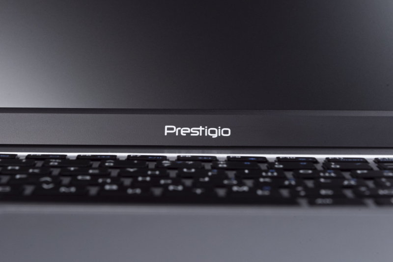 Ноутбуки за 30 тысяч живы. Обзор Prestigio Smartbook 141 C5, выглядит и работает на сотню