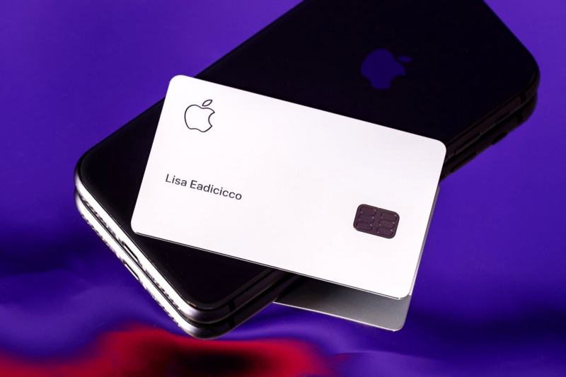 Американцу отключили Apple ID за просрочку платежа кредитки Apple Card. В компании связь отрицают