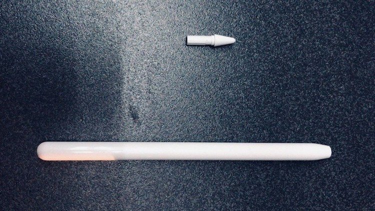 
            Фото дня: стилус Apple Pencil третьего поколения с обновлённым дизайном
    