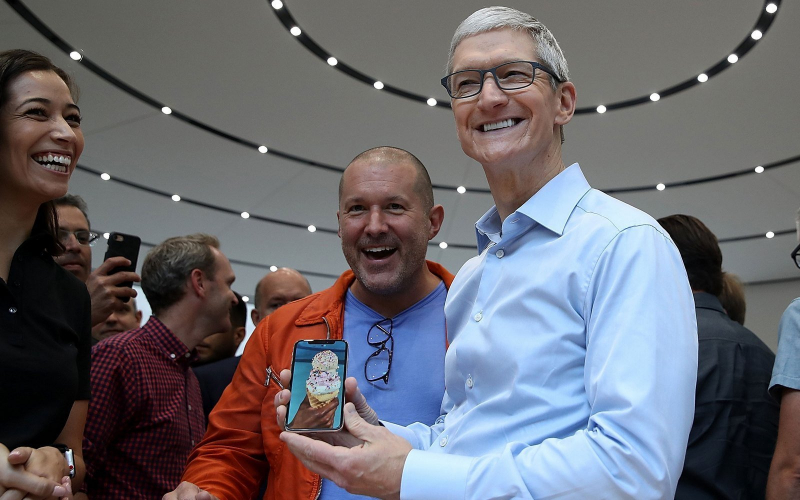 
            Apple активно переносит производство iPhone и iPad из Китая
    