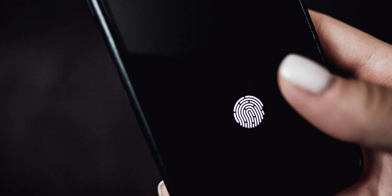 
            Apple вернёт Touch ID в iPhone уже в этом году
    