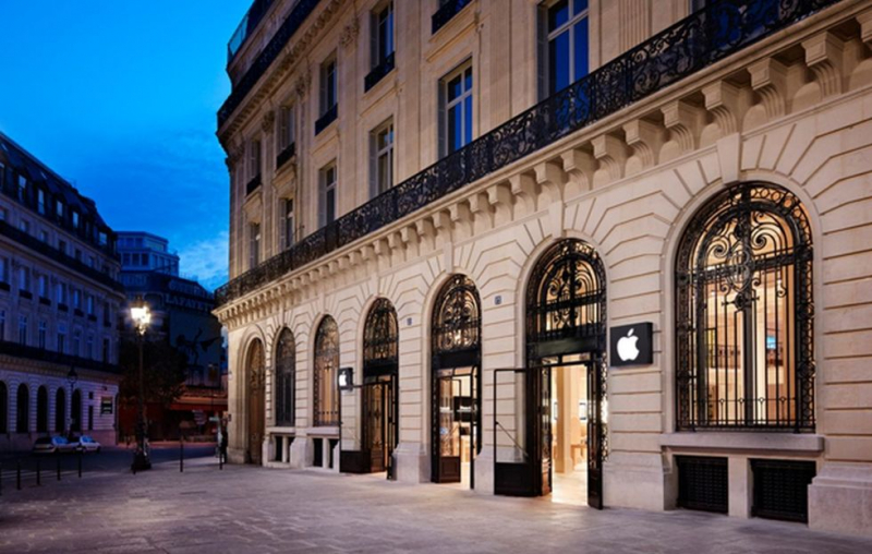 
            Apple закрывает почти все Apple Store во Франции
    